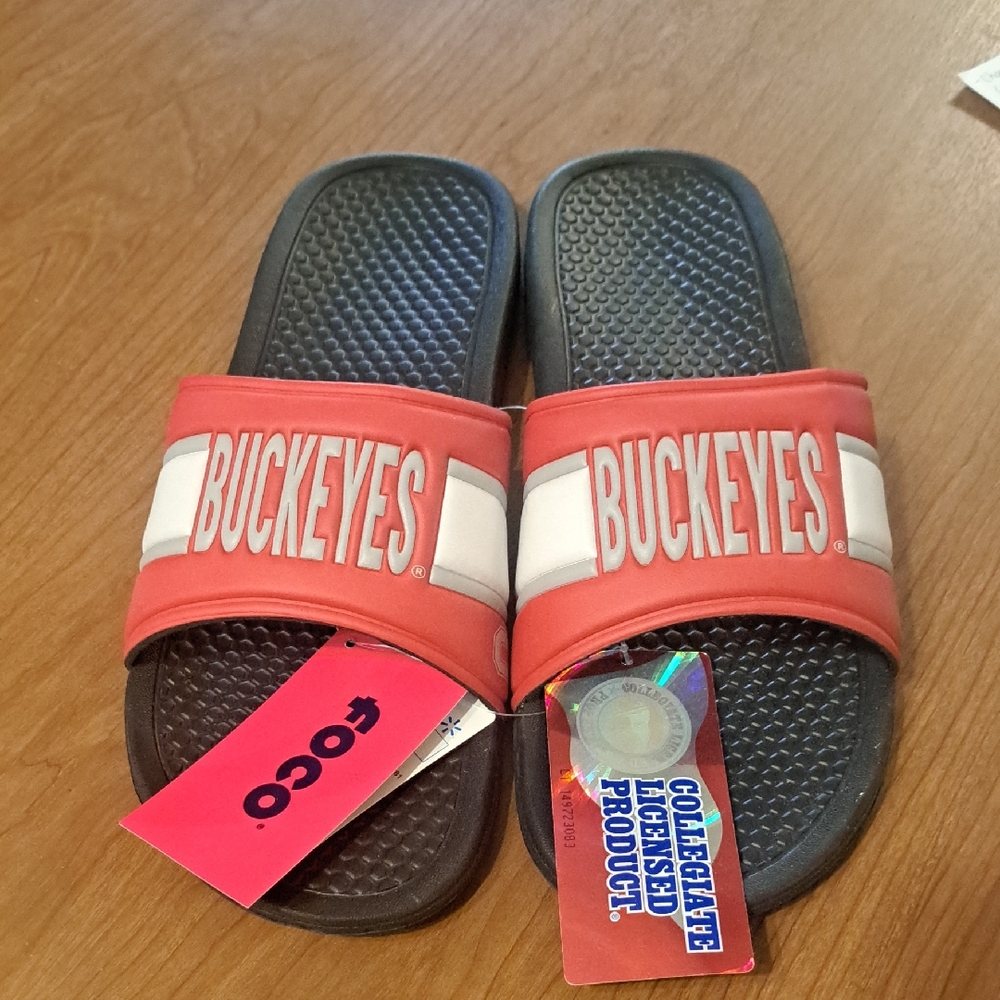 NWT Men's  Ohio State Buckeyes Sandals Size 9/10 (Medium)